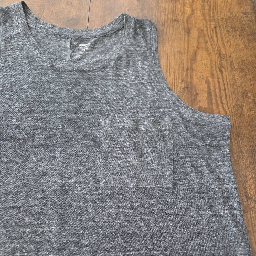 Old Navy Womens Pocket Tank Top Heathered Grey Size Medium - Picture 2 of 6